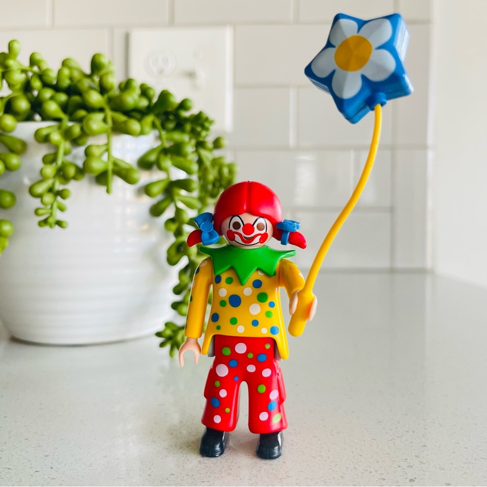 5597 Playmobil Mystery Figure Series 8 Girl Clown